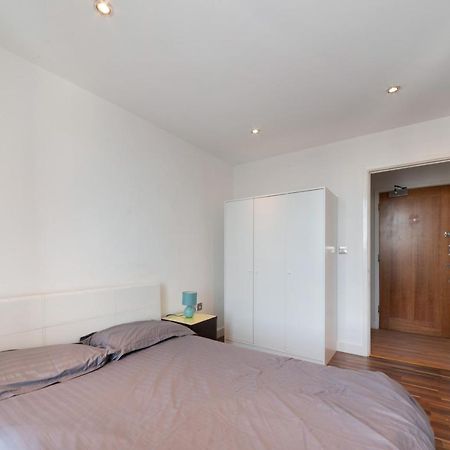 Excel 3 Bedroom Apartment Near City Airport And O2 Arena Λονδίνο Εξωτερικό φωτογραφία