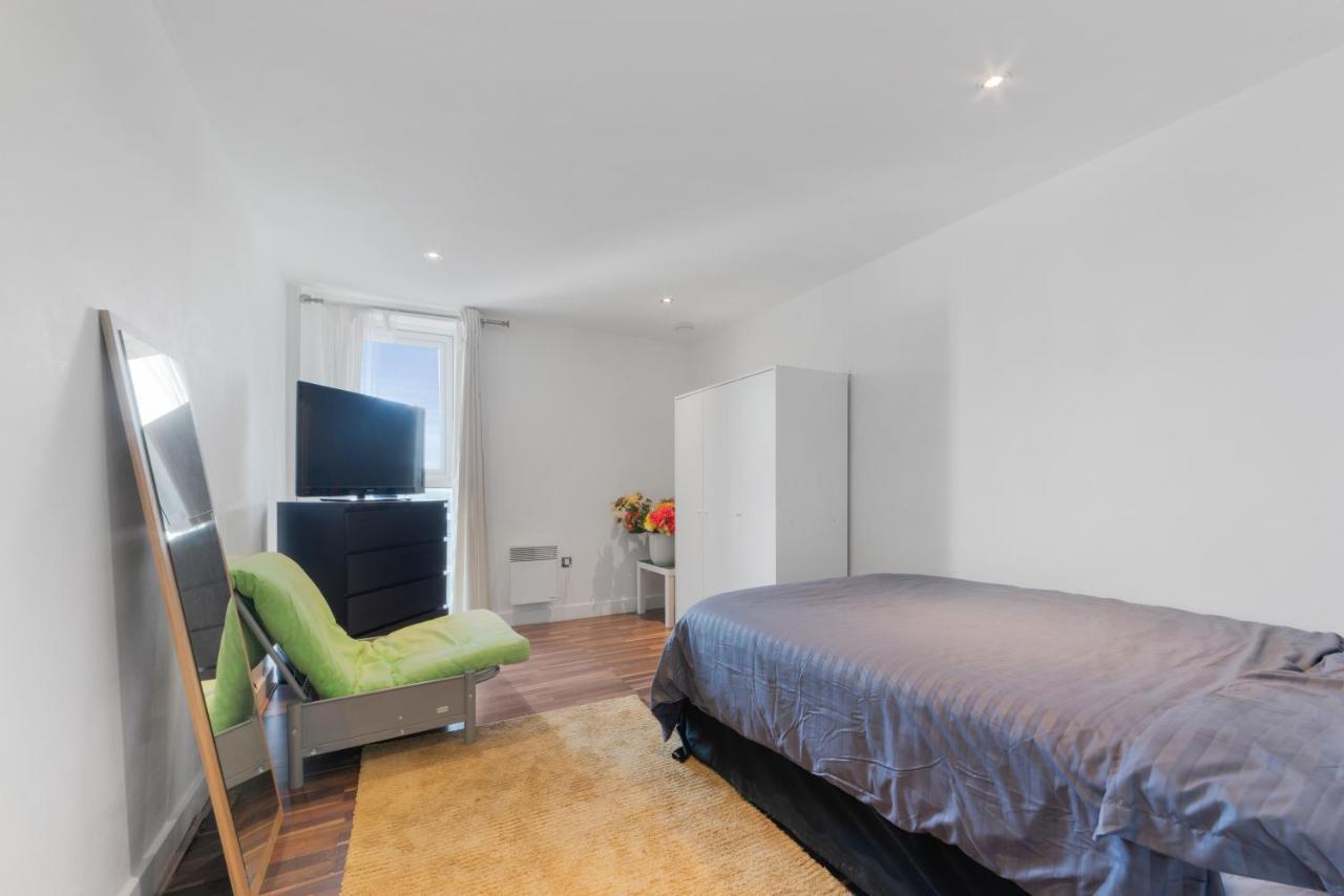 Excel 3 Bedroom Apartment Near City Airport And O2 Arena Λονδίνο Εξωτερικό φωτογραφία